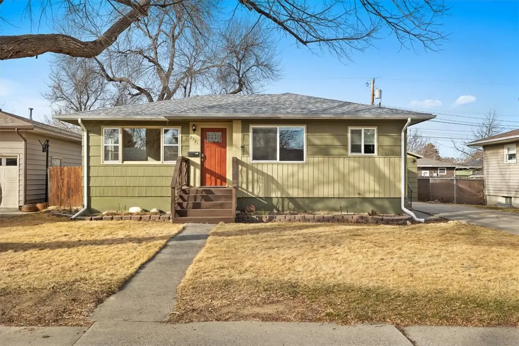 2521 Custer Avenue Billings MT 59102