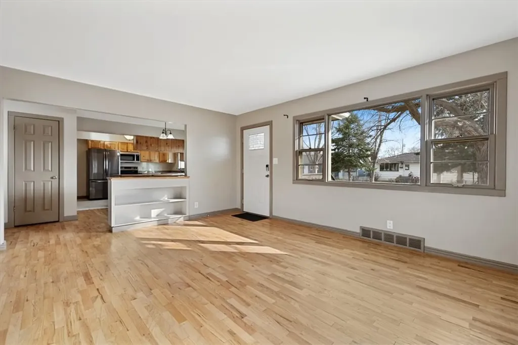 2521 Custer Avenue Billings MT 59102