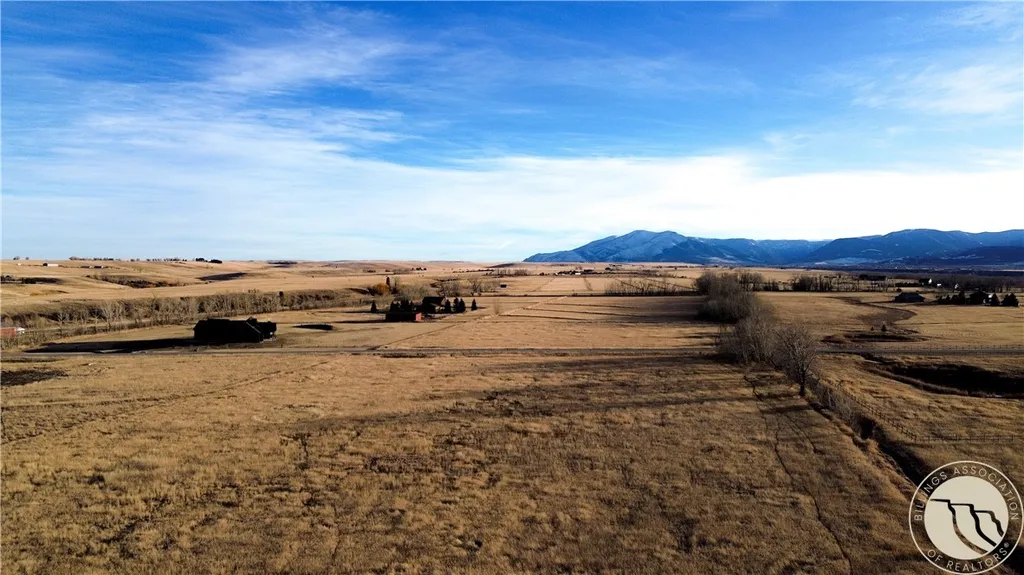 17 Horseshoe Trail Roberts MT 59070