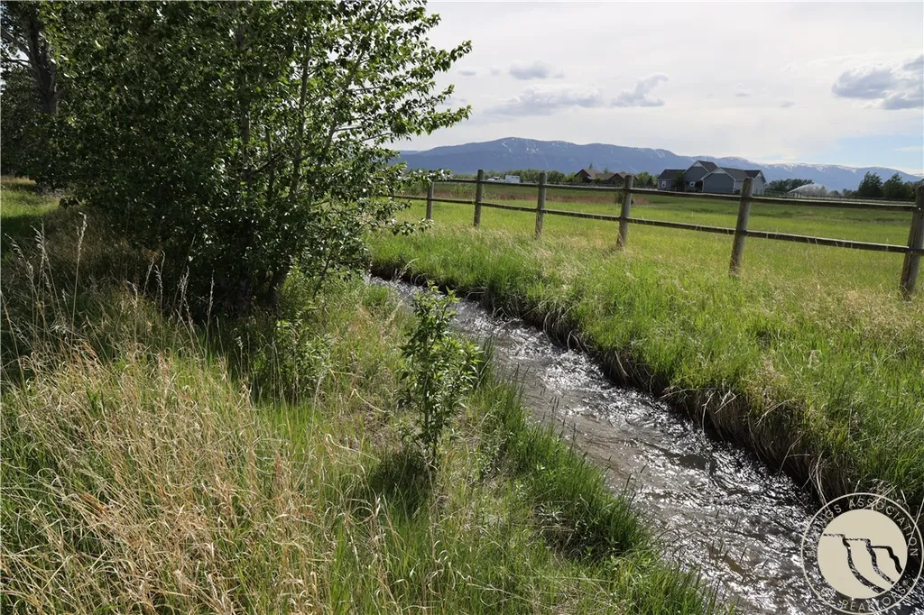 17 Horseshoe Trail Roberts MT 59070