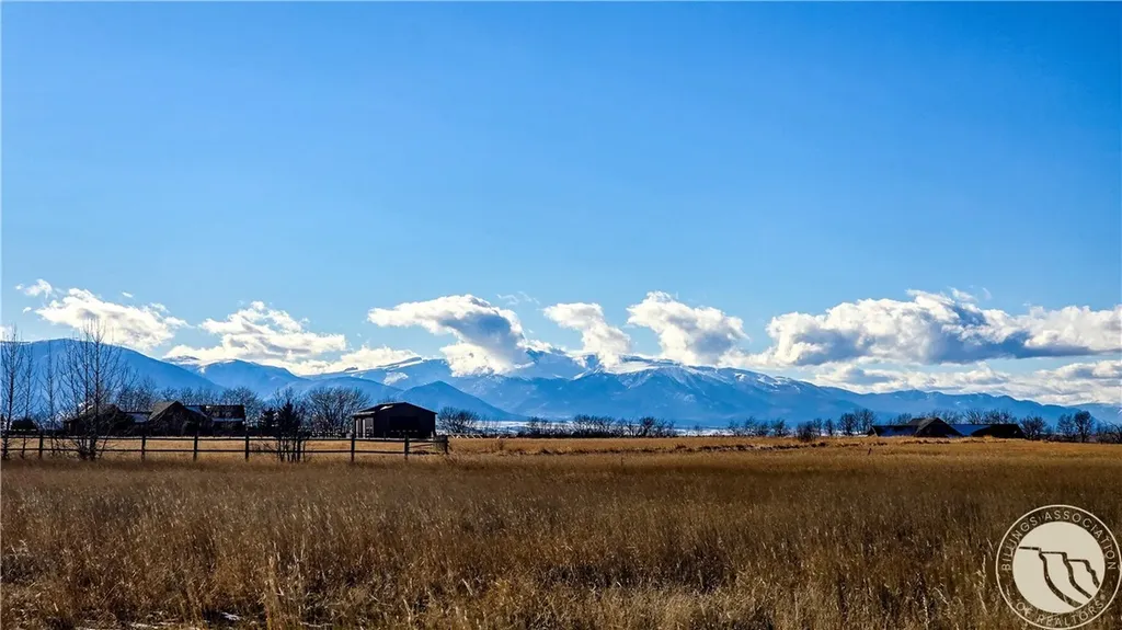17 Horseshoe Trail Roberts MT 59070