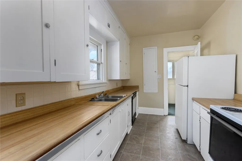 30 Lewis Avenue Billings MT 59101