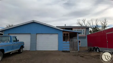 711 and 713 N Oneil Avenue Glendive MT 59330