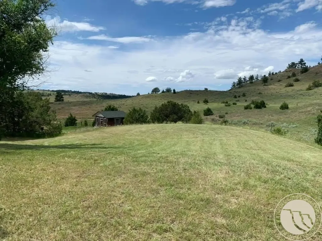 255 Smith Creek Road Forsyth MT 59327