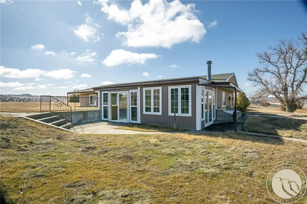 255 Smith Creek Road Forsyth MT 59327