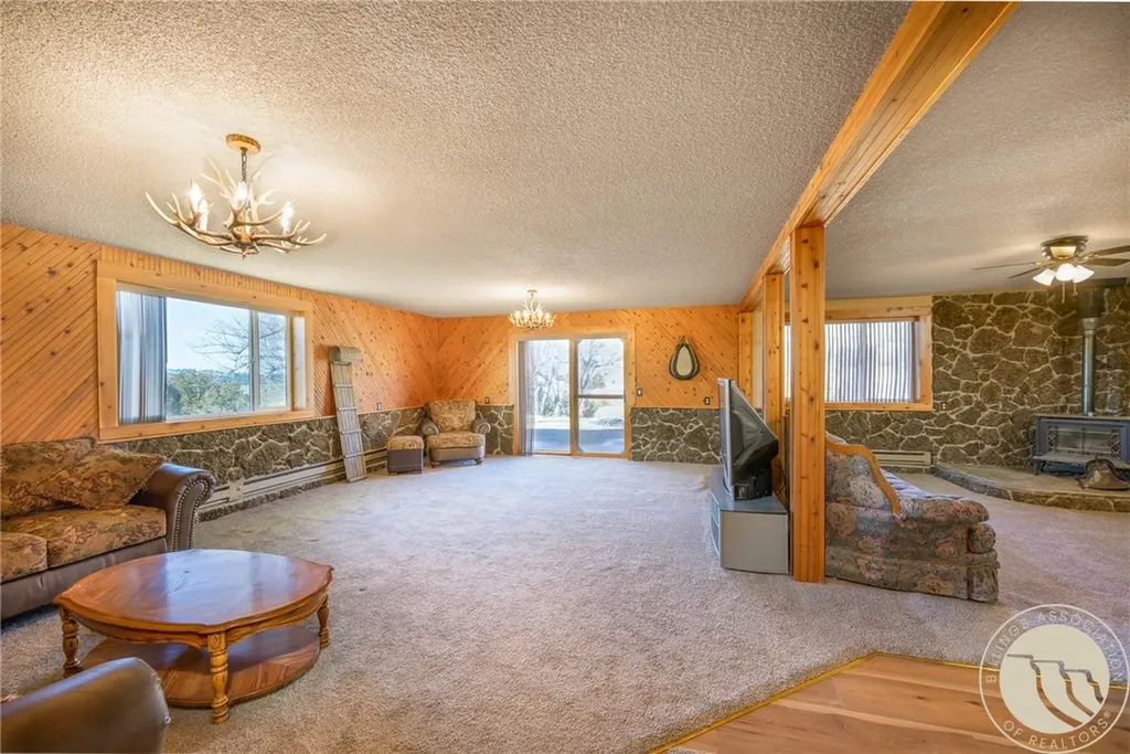 255 Smith Creek Road Forsyth MT 59327
