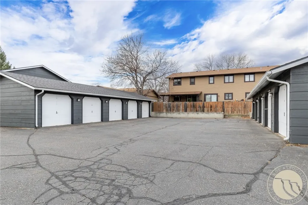 1320 Mineral Place Billings MT 59105