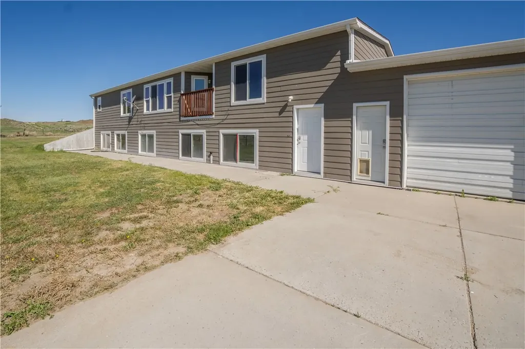 1218 Bighorn Road Hardin MT 59034