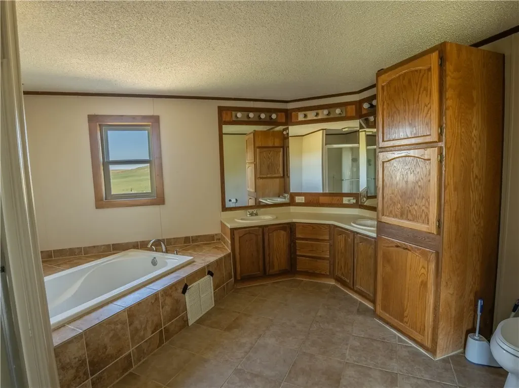 1218 Bighorn Road Hardin MT 59034