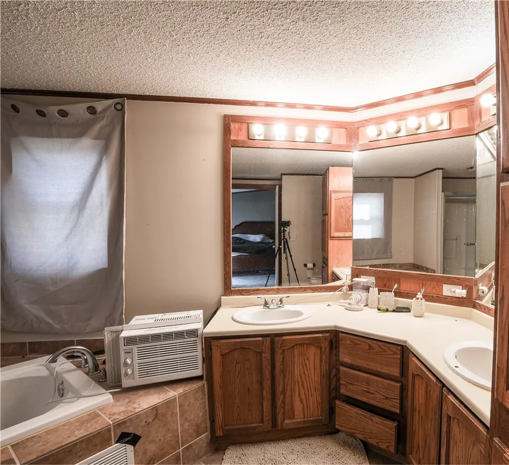1218 Bighorn Road Hardin MT 59034