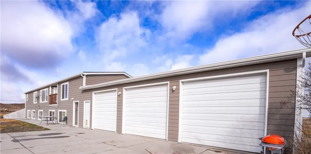 1218 Bighorn Road Hardin MT 59034