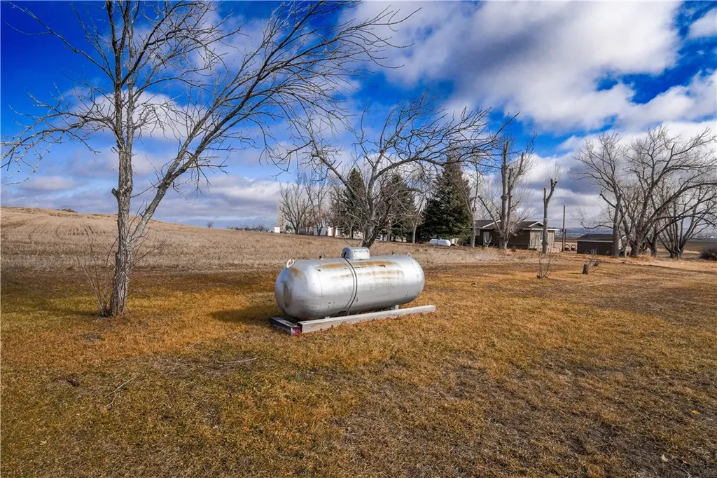 1218 Bighorn Road Hardin MT 59034