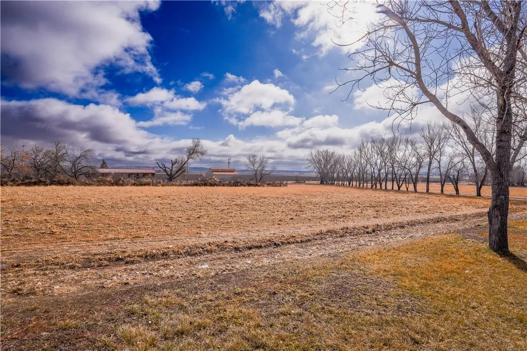 1218 Bighorn Road Hardin MT 59034