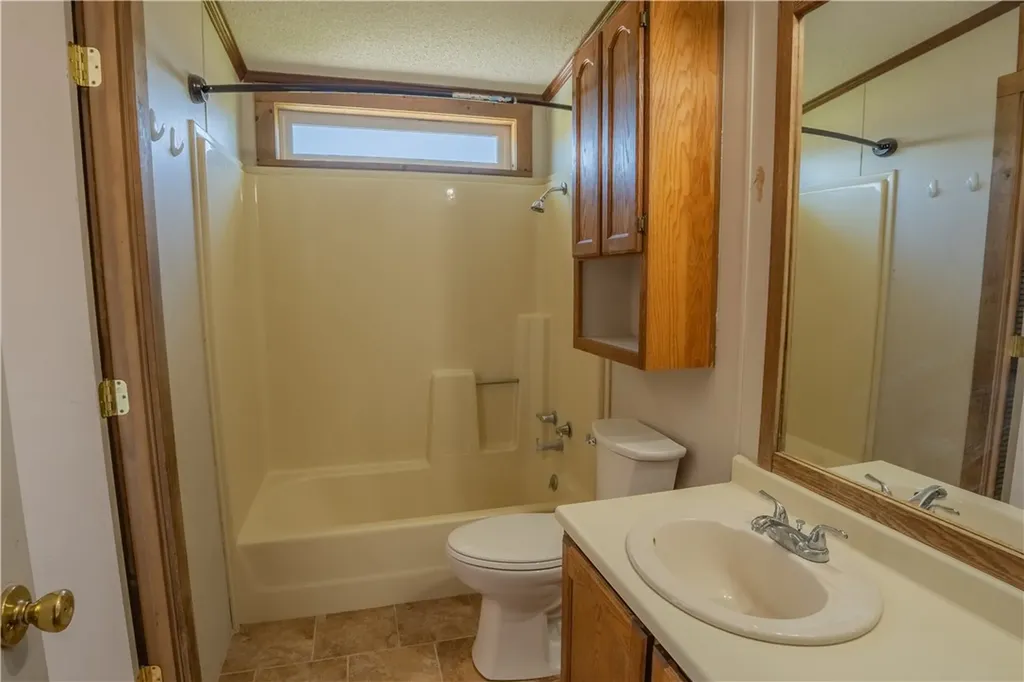 1218 Bighorn Road Hardin MT 59034