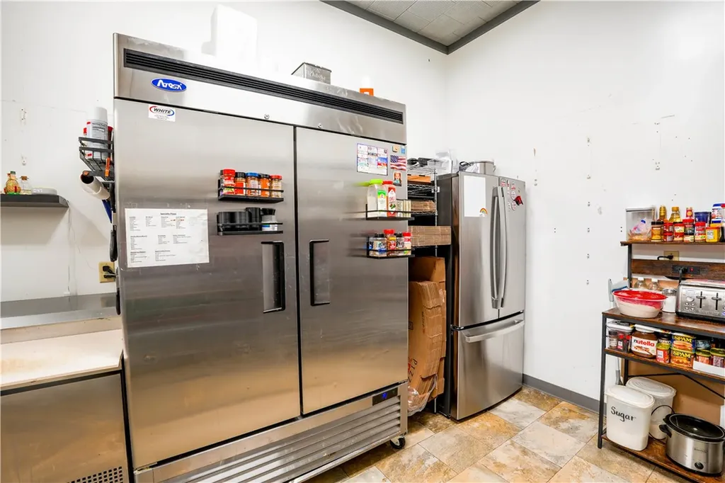 520 2nd Street W Hardin MT 59034