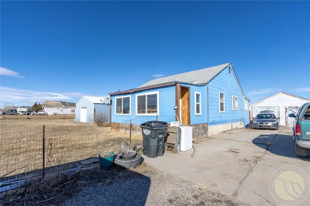 7809 Lewis Avenue Billings MT 59106