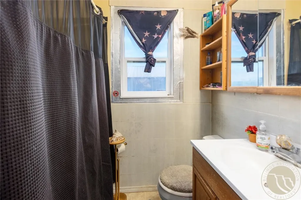 7809 Lewis Avenue Billings MT 59106