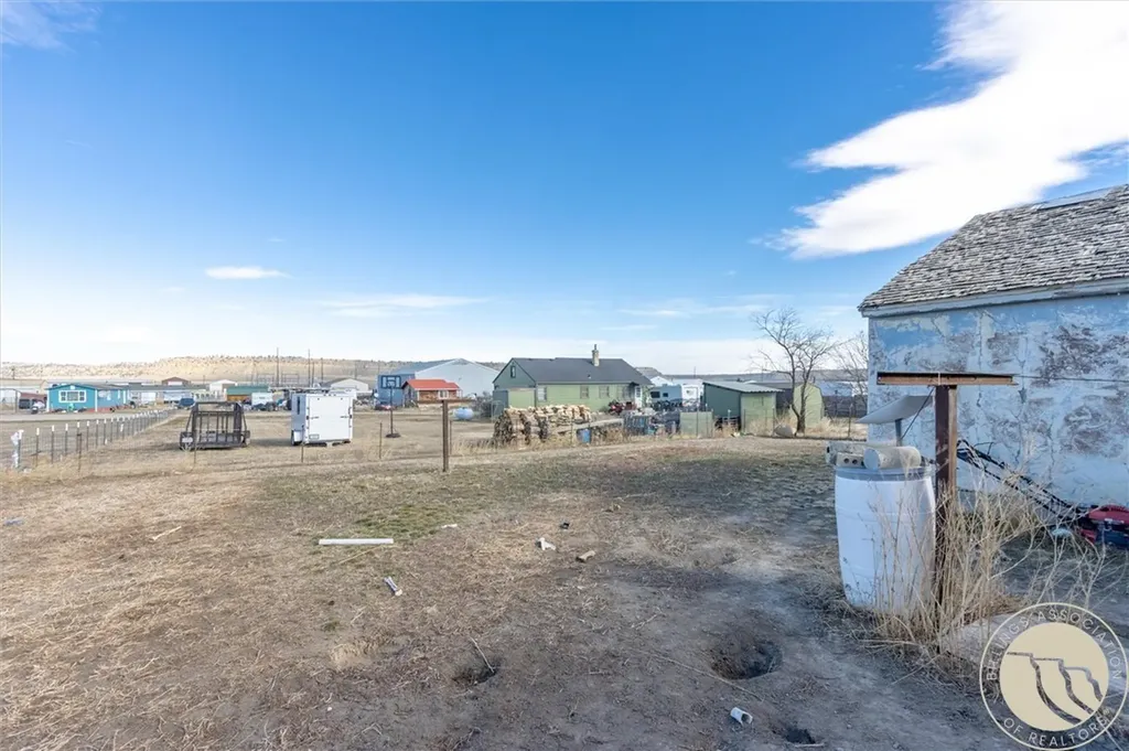 7809 Lewis Avenue Billings MT 59106