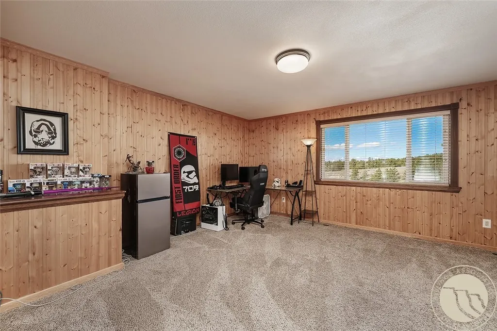 6345 Pleasant Hollow Trail Shepherd MT 59079