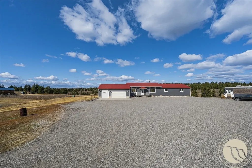 6345 Pleasant Hollow Trail Shepherd MT 59079