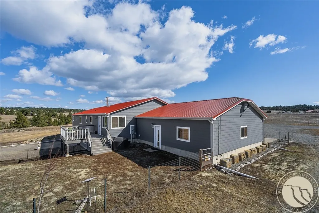 6345 Pleasant Hollow Trail Shepherd MT 59079