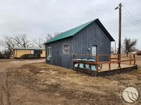 502 Montana Street Jordan MT 59337
