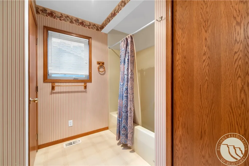 898 Upper Continental Drive Red Lodge MT 59068