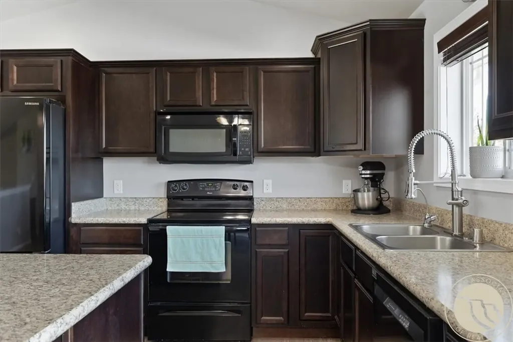 1137 Matador Billings MT 59105