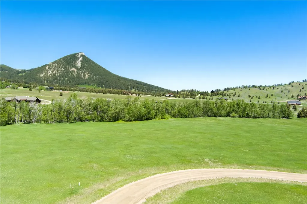 Tbd Palisades Loop Red Lodge MT 59068
