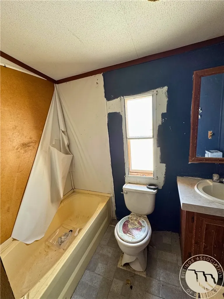 530 Belmont Road Lavina MT 59046