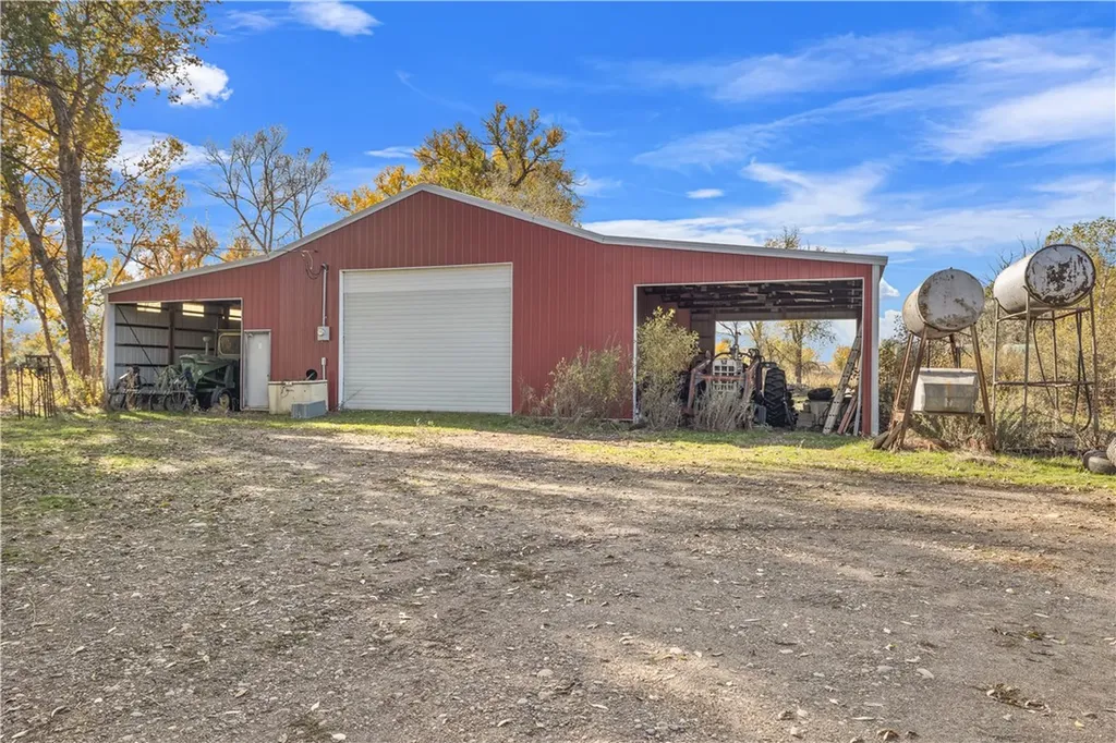 4320 Moser Dome Road Joliet MT 59044