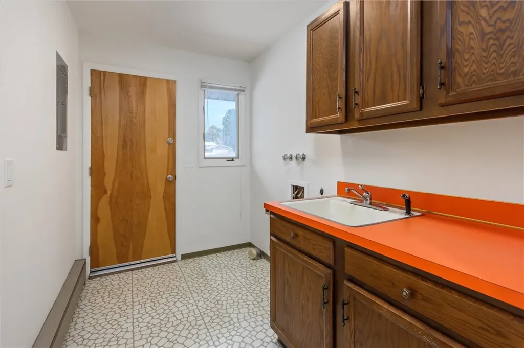 1745 Parkhill Drive Billings MT 59102