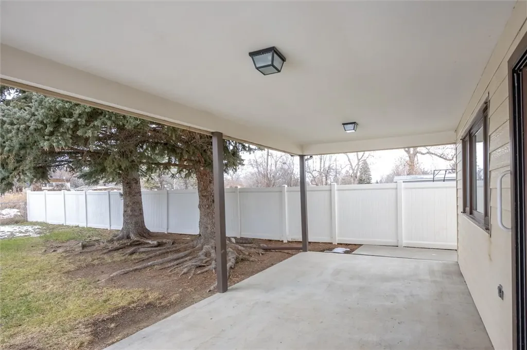 1745 Parkhill Drive Billings MT 59102