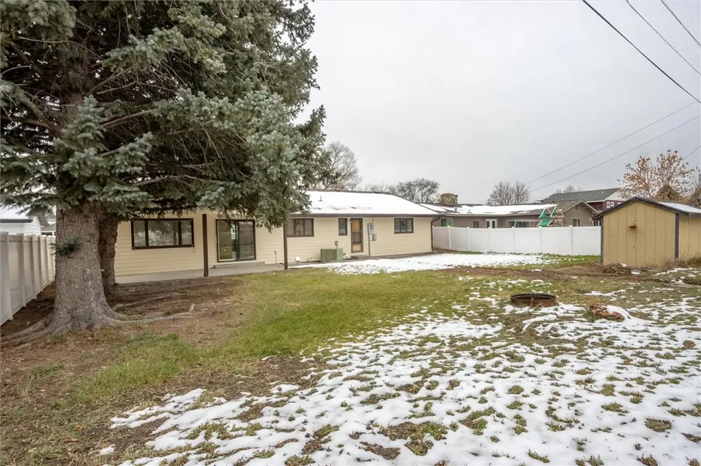 1745 Parkhill Drive Billings MT 59102