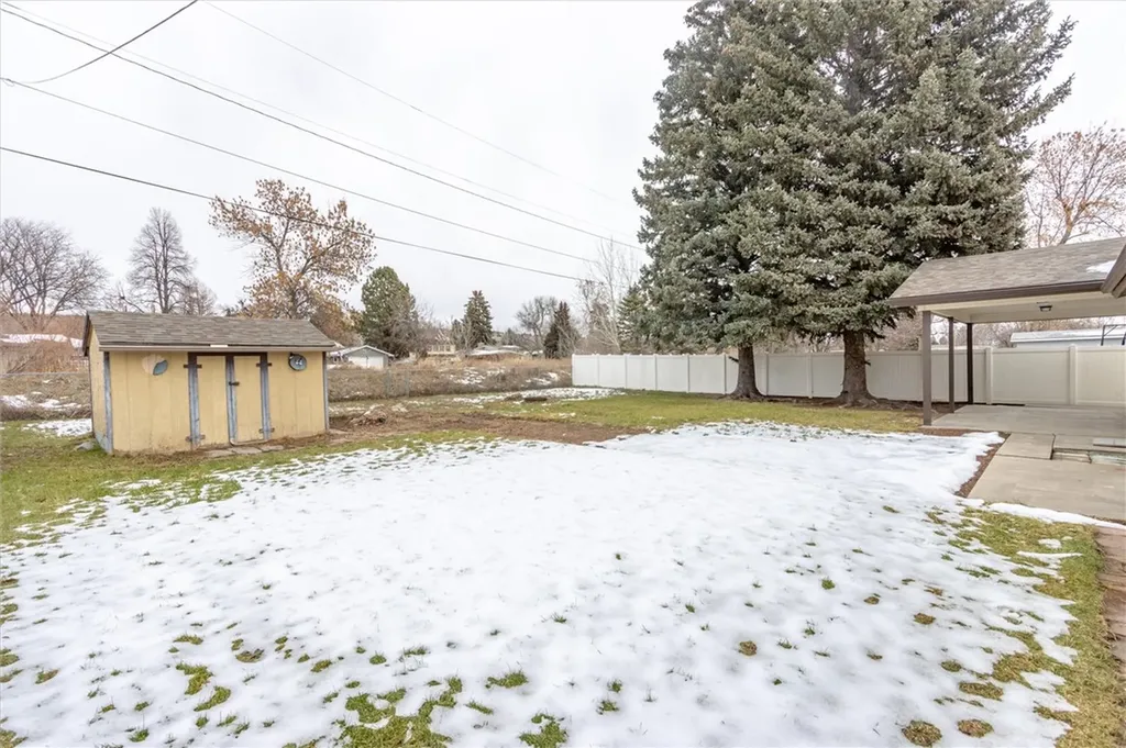 1745 Parkhill Drive Billings MT 59102
