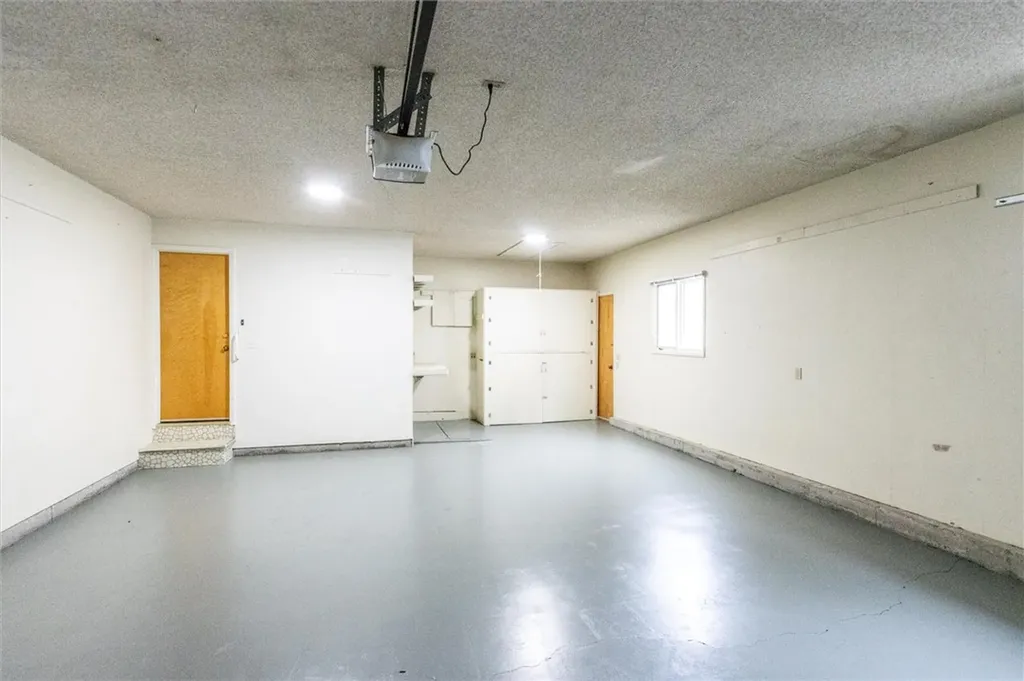 1745 Parkhill Drive Billings MT 59102