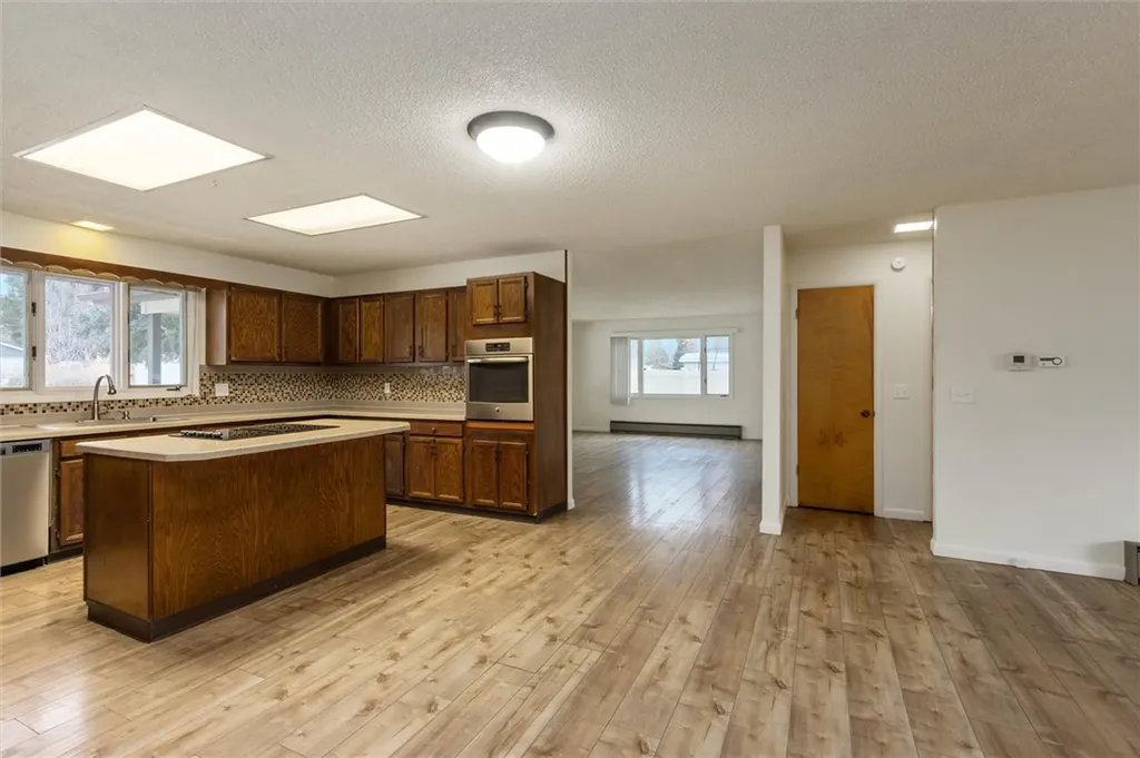 1745 Parkhill Drive Billings MT 59102