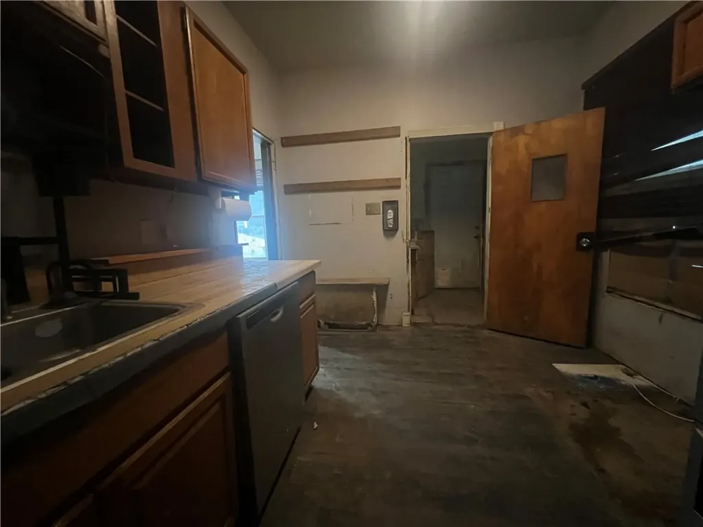 38 Broadwater Avenue Billings MT 59101