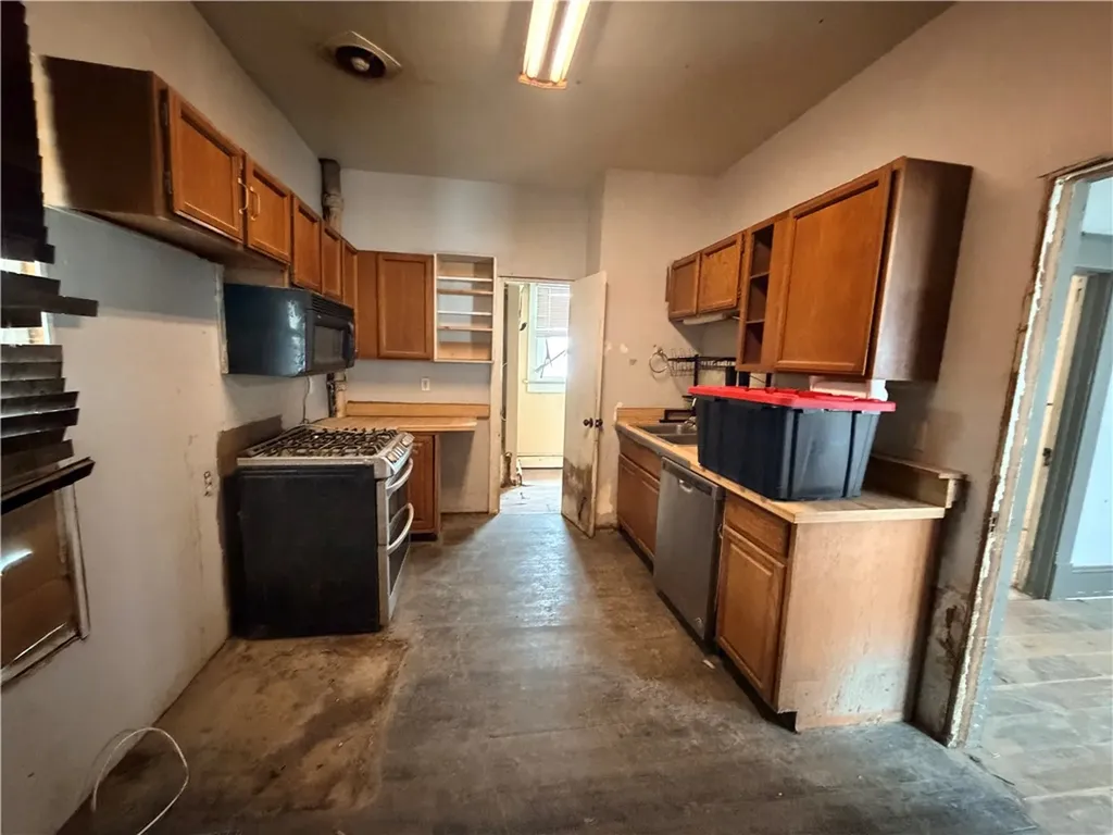 38 Broadwater Avenue Billings MT 59101