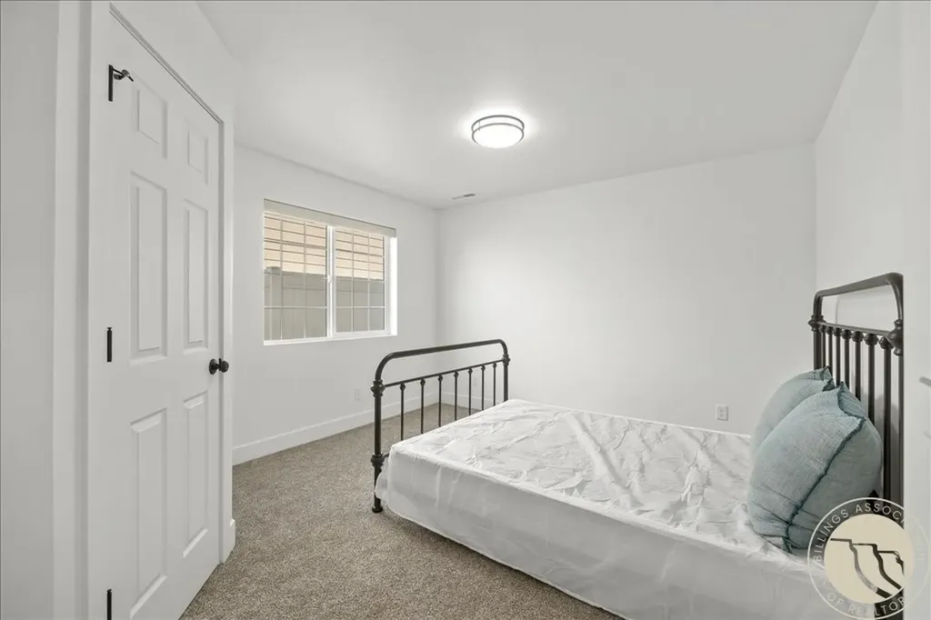 5464 Apple Rose Lane Billings MT 59106