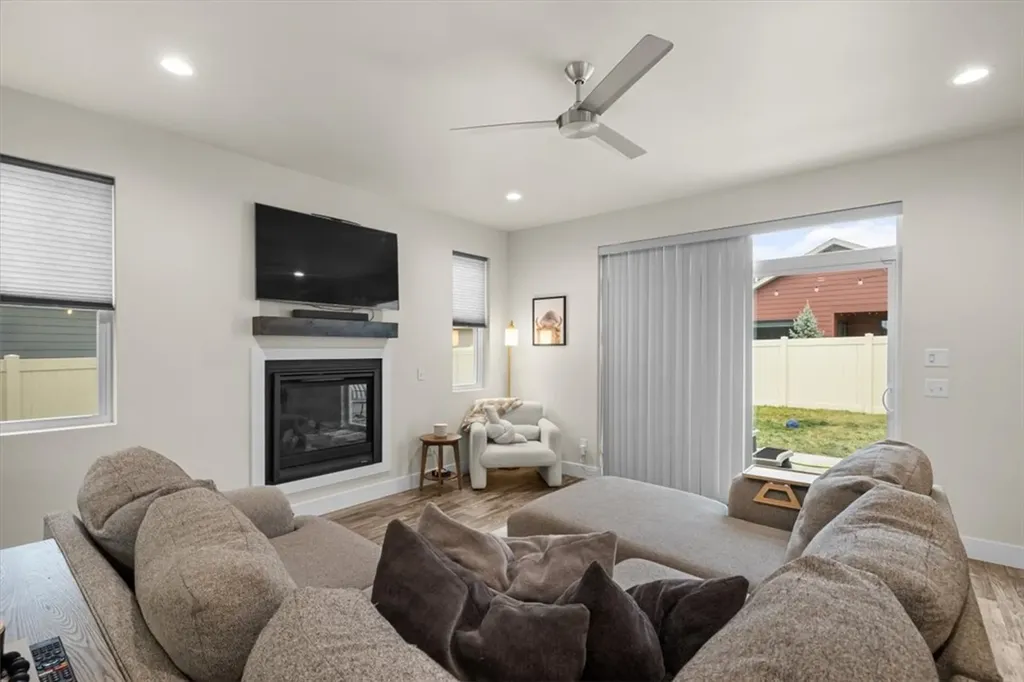 2445 W Bonito Loop Billings MT 59105