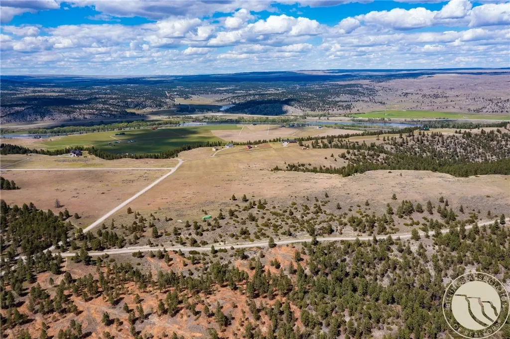 88 Cougar Trail Reed Point MT 59069