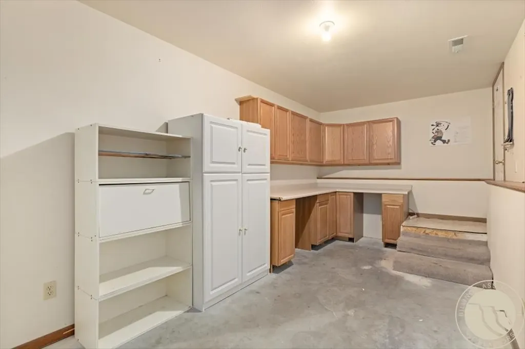 1266 Chipper Lane Huntley MT 59037