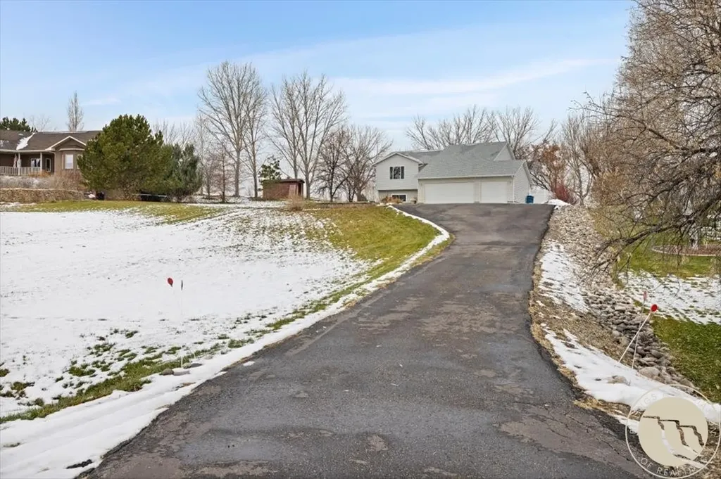 1266 Chipper Lane Huntley MT 59037
