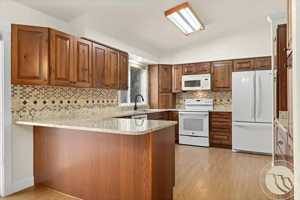 1266 Chipper Lane Huntley MT 59037