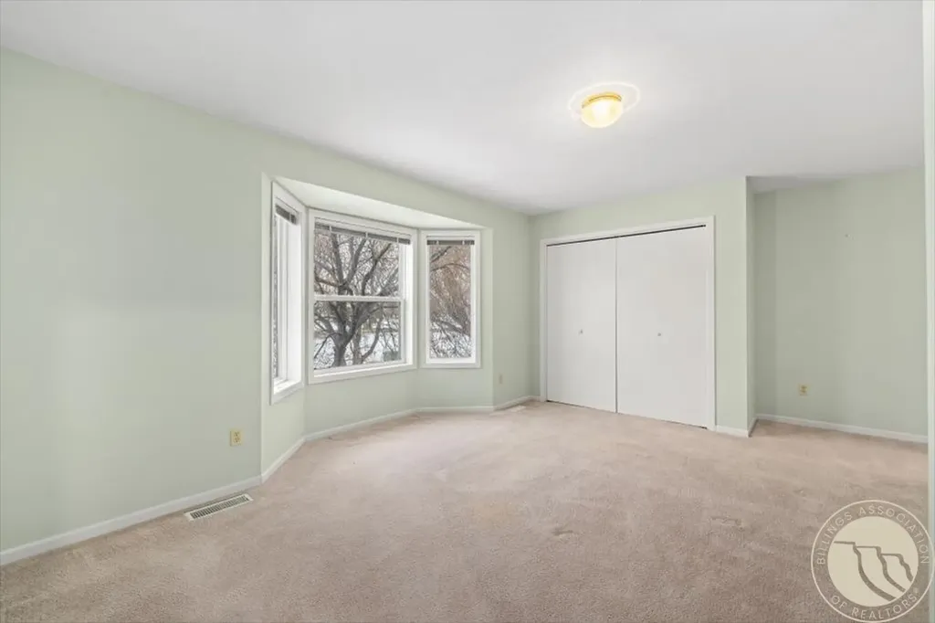 1266 Chipper Lane Huntley MT 59037