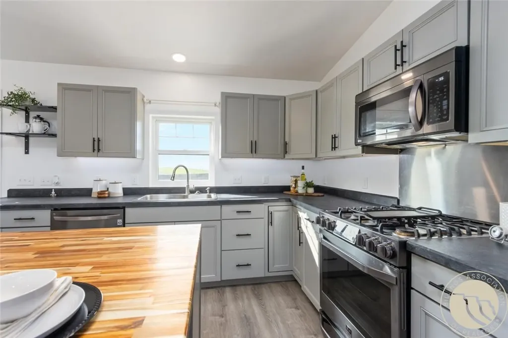 5040 Old Hardin Road Billings MT 59101