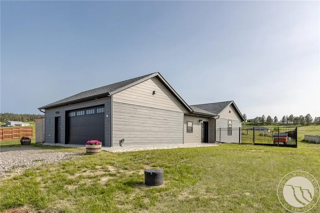 5040 Old Hardin Road Billings MT 59101