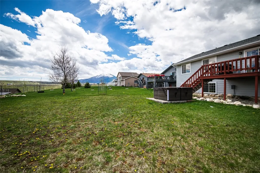 716 Lazy M Street Red Lodge MT 59068