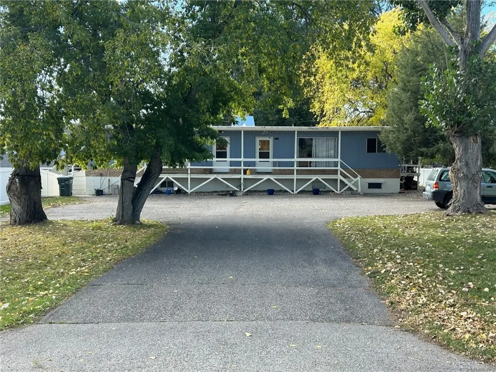1730-32-34 Lake Elmo Drive Billings MT 59105